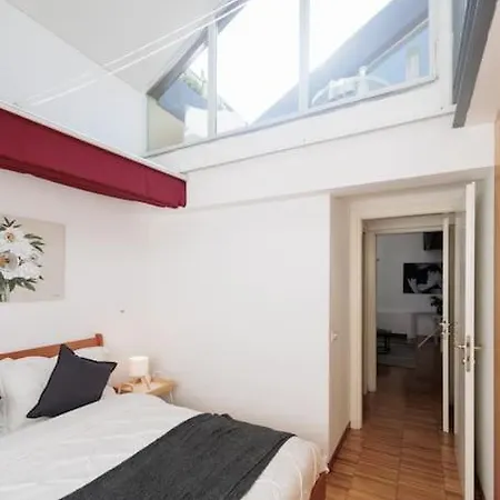 Urban House - Bright House Navigli Center Milán